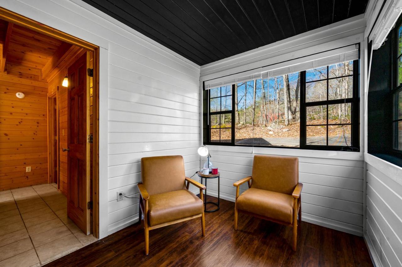 Great Smoky Mountains Cabin!, Secluded, Pet-Kid Friendly! Sevierville Dış mekan fotoğraf